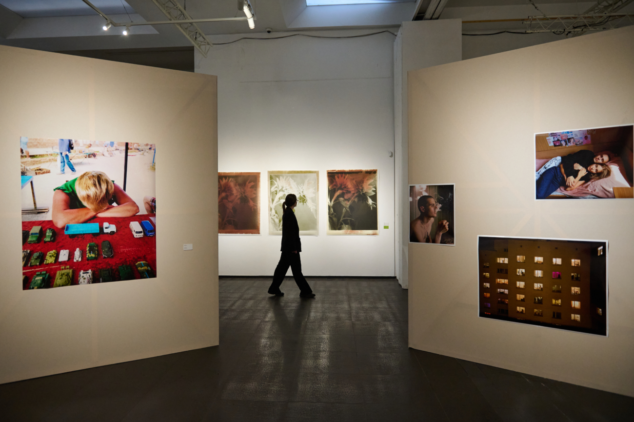 Vogue Ukraine: Ukrainian Vogue opened a large-scale exhibition of contemporary photography FUTURESPECTIVE